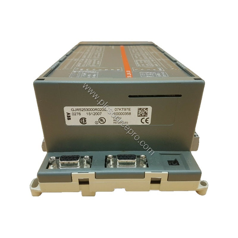 Figure 1: Front view of the ABB DO890 Digital Output Module showing its compact S800 housing, front panel LEDs, and connector