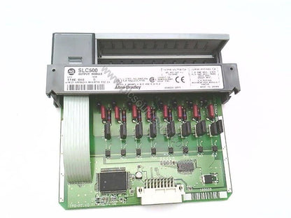 Allen-Bradley 1746-OA8 - 1746-OA8