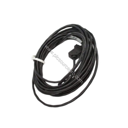 Figure 2: Side view of the Schneider 990NAD21930 cable showing the 6-meter length and robust industrial construction for reli