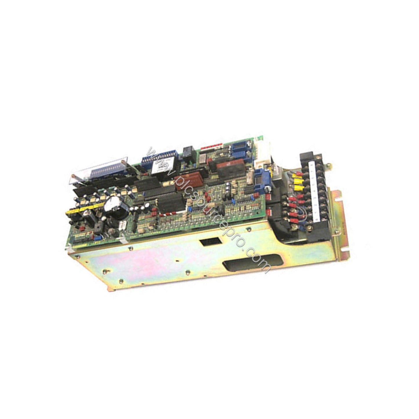 Figure 2: Side view of the FANUC A06B-6050-H104 highlighting the cooling fins and connector layout for easy installation.
