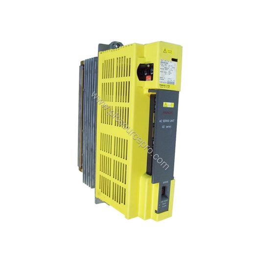Figure 1: Front view of the FANUC A06B-6090-H006 servo amplifier showing its compact industrial enclosure and status indicato