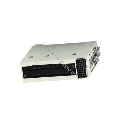 Figure 2: Technical detail of the BMXDDM16022 connections: the module offers 8 inputs and 8 solid-state outputs for Modicon X