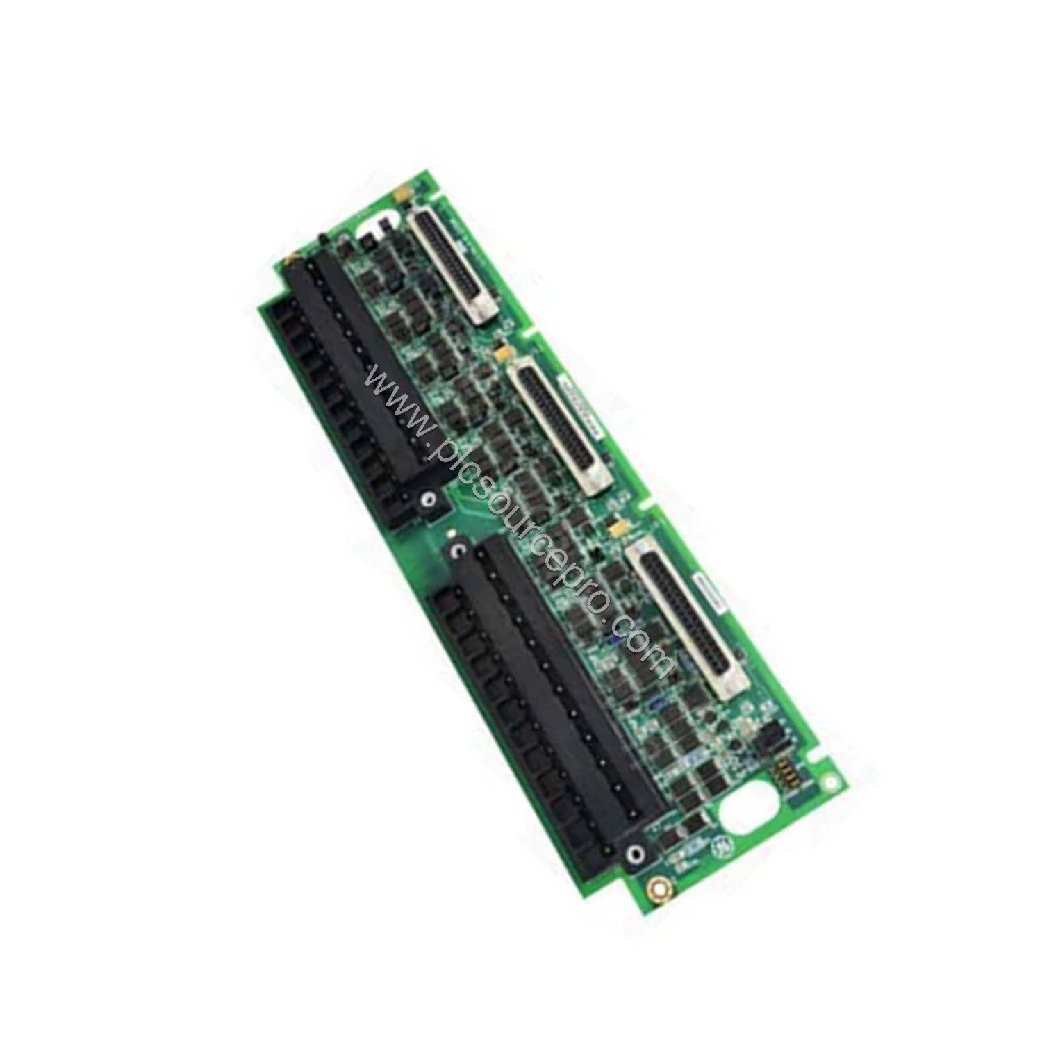 Figure 2: Close-up of the GE IS200TBAIH1CDD terminal board highlighting the red jumpers, potentiometers, and DC-37 connectors